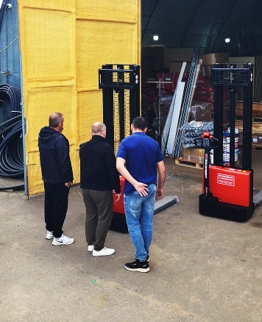 Тест-драйв складской техники на нашем складе в Серове